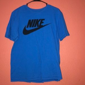 Nike t shirt